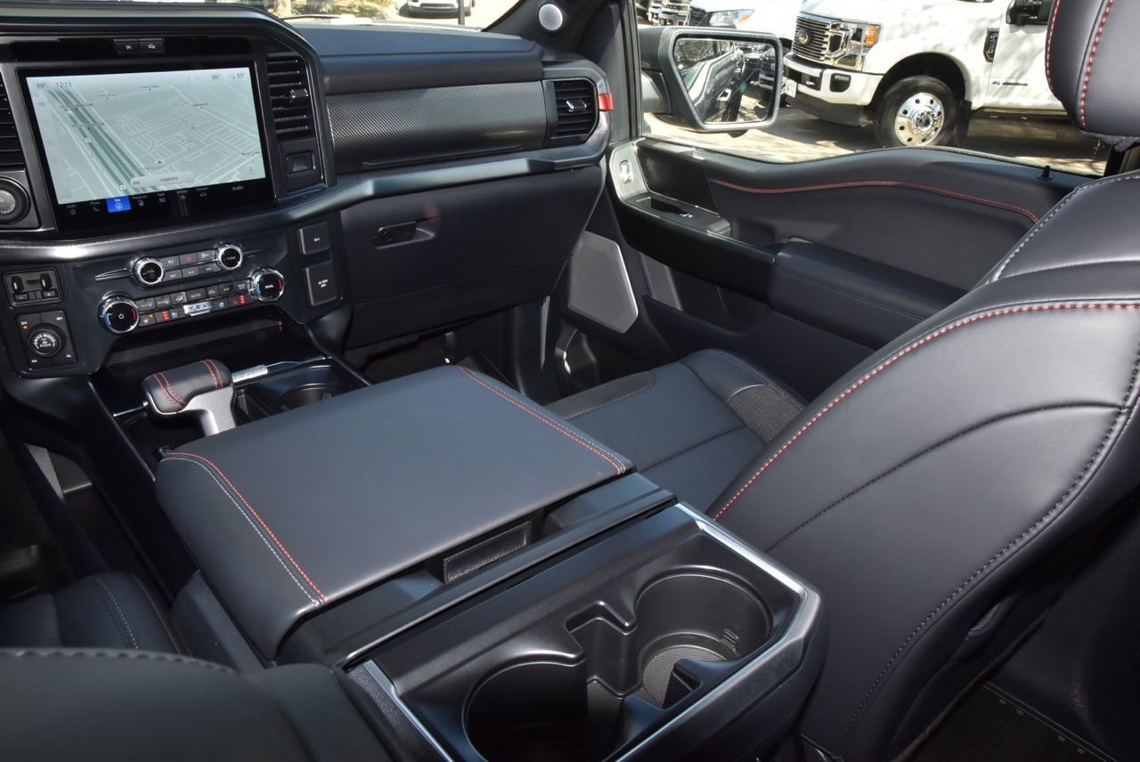 Used 2025 Ford F150 Raptor image 17