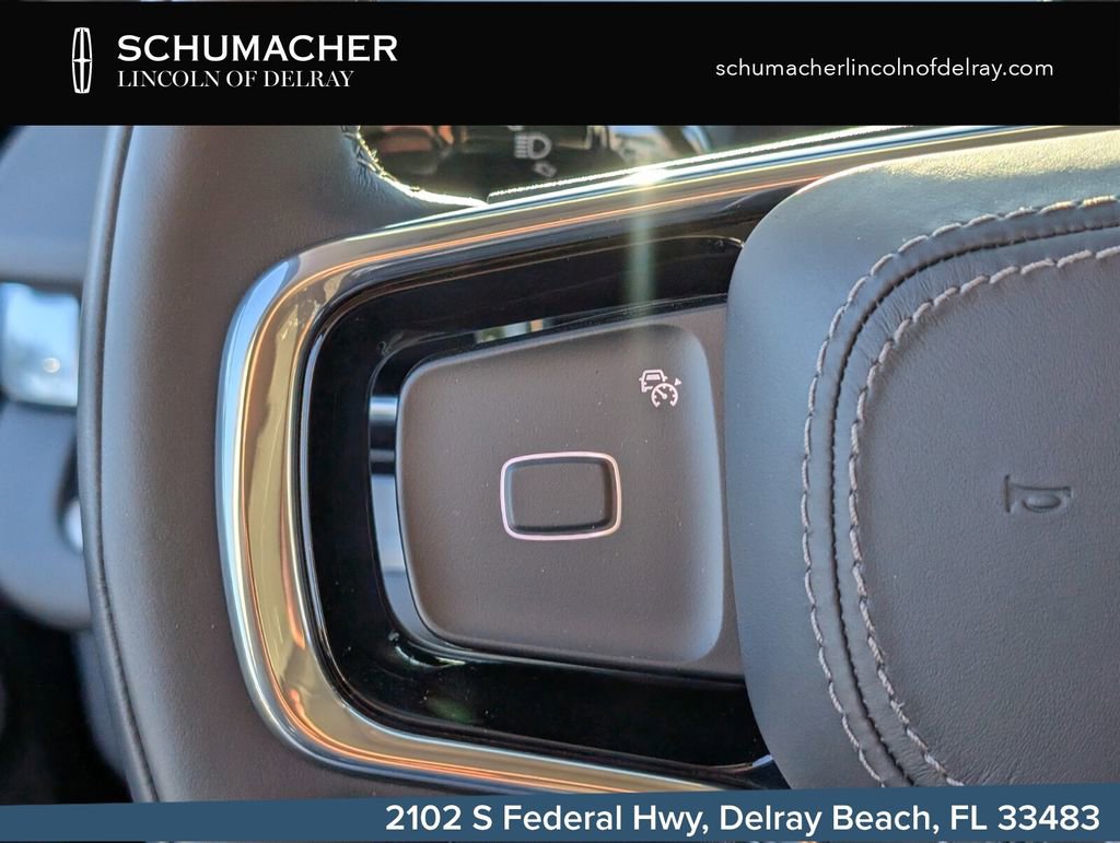 New 2026 Lincoln Navigator L Premier AWD/4WD image 21