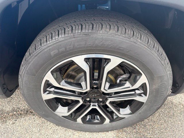 Used 2023 Jeep Compass Limited AWD/4WD image 19