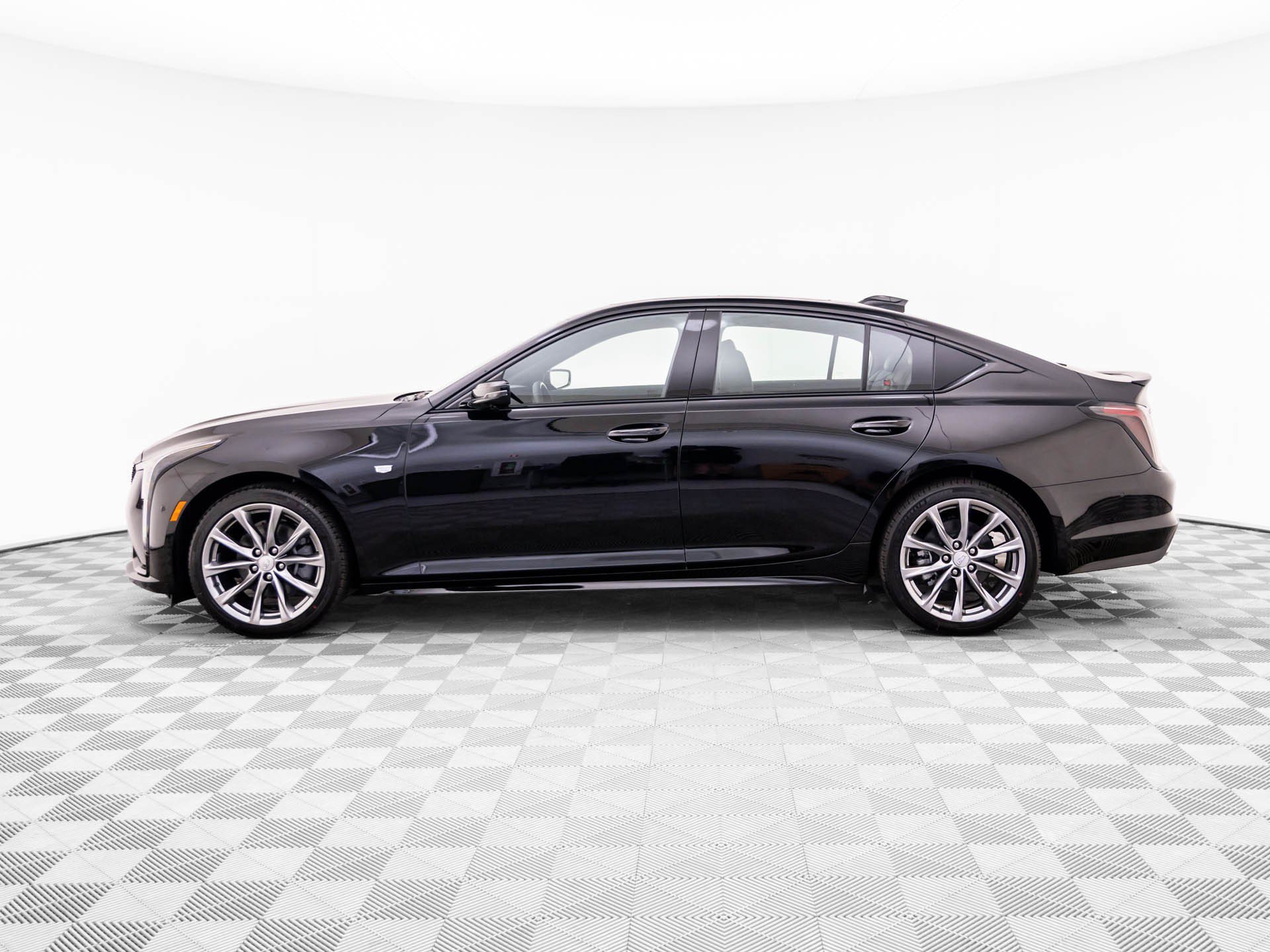 New 2026 Cadillac CT5 Sport w/ Technology Package AWD/4WD image 2