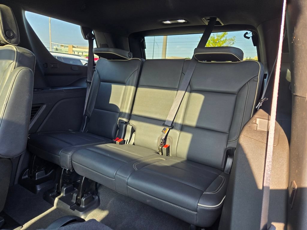 Used 2023 Chevrolet Tahoe Premier AWD/4WD image 33