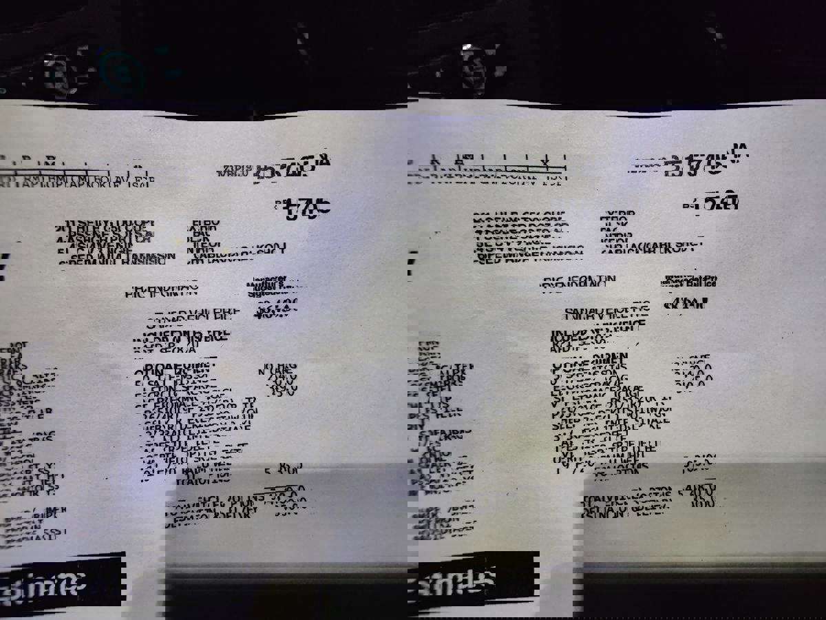 Used 2011 Ford Mustang Shelby GT500 w/ SVT Performance Pkg image 36