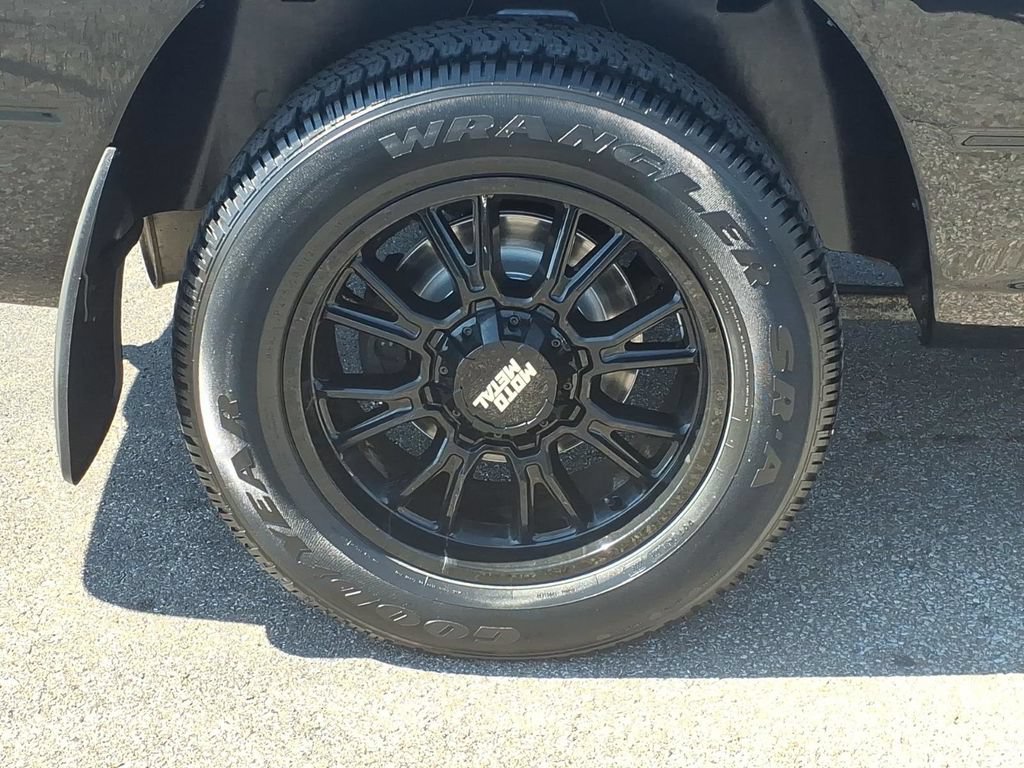 Used 2018 RAM 1500 Express w/ Express Value Package AWD/4WD image 8