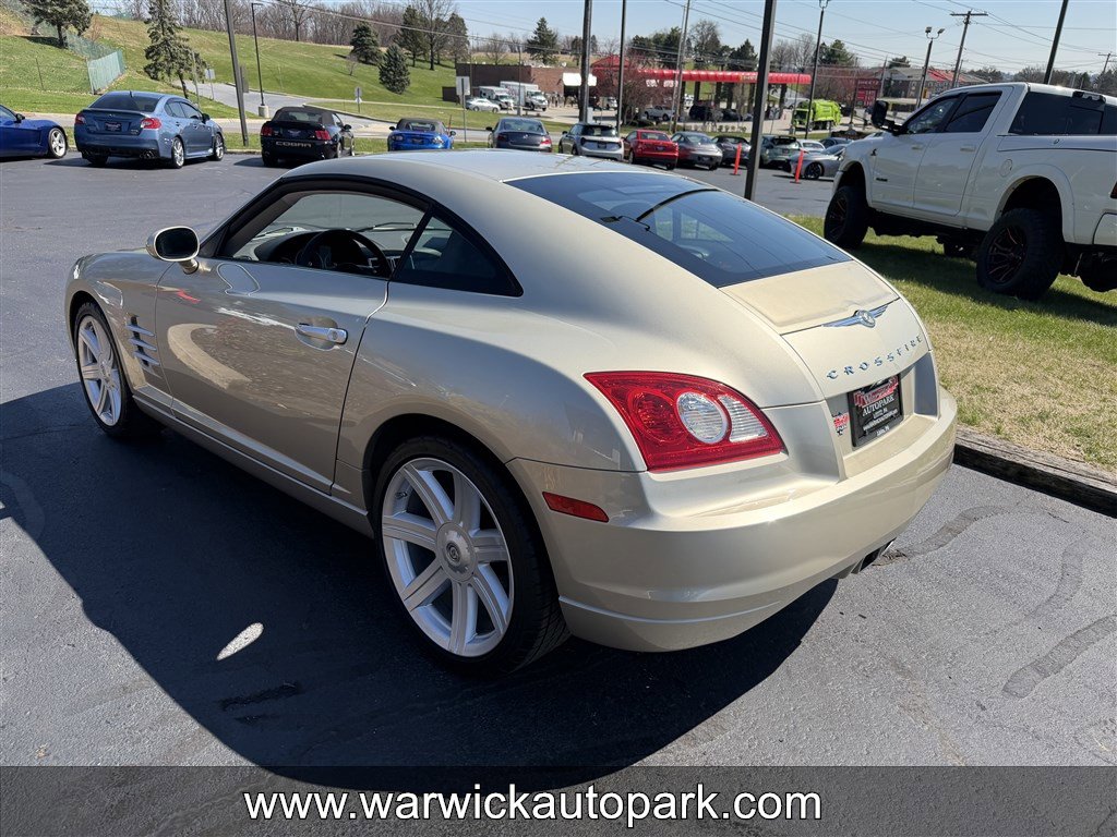 Used 2007 Chrysler Crossfire Limited image 8