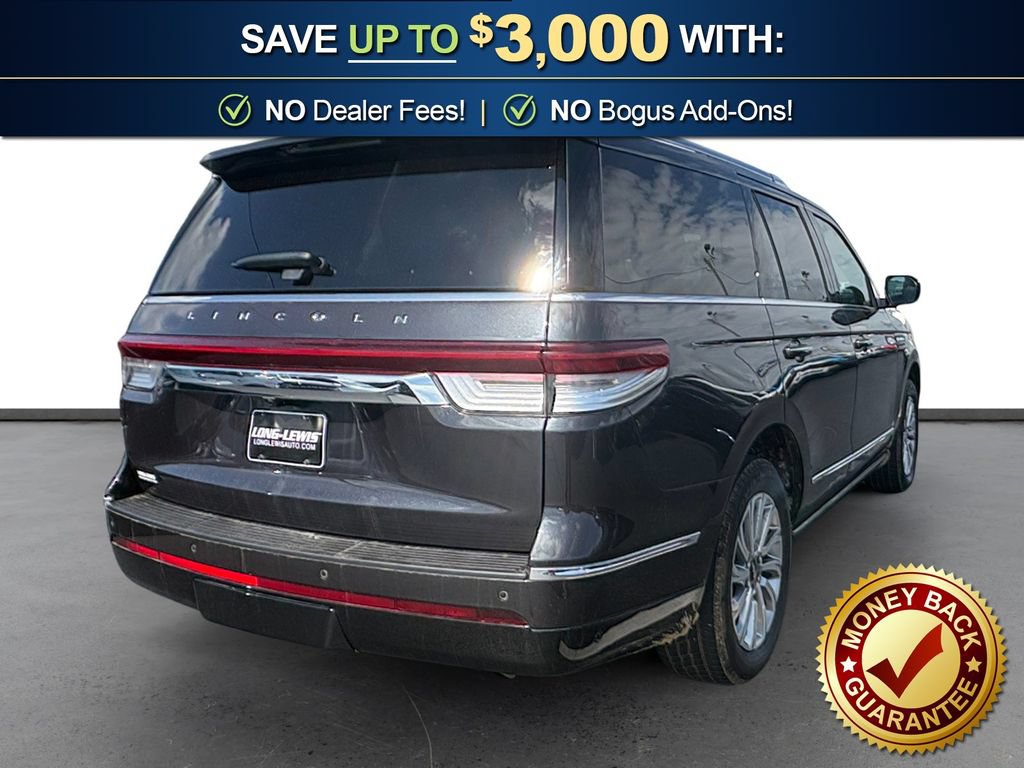 Used 2024 Lincoln Navigator Premiere AWD/4WD image 7
