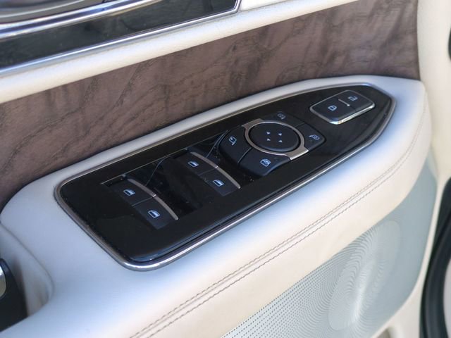 Used 2018 Lincoln Navigator Reserve w/ Technology Package AWD/4WD image 13