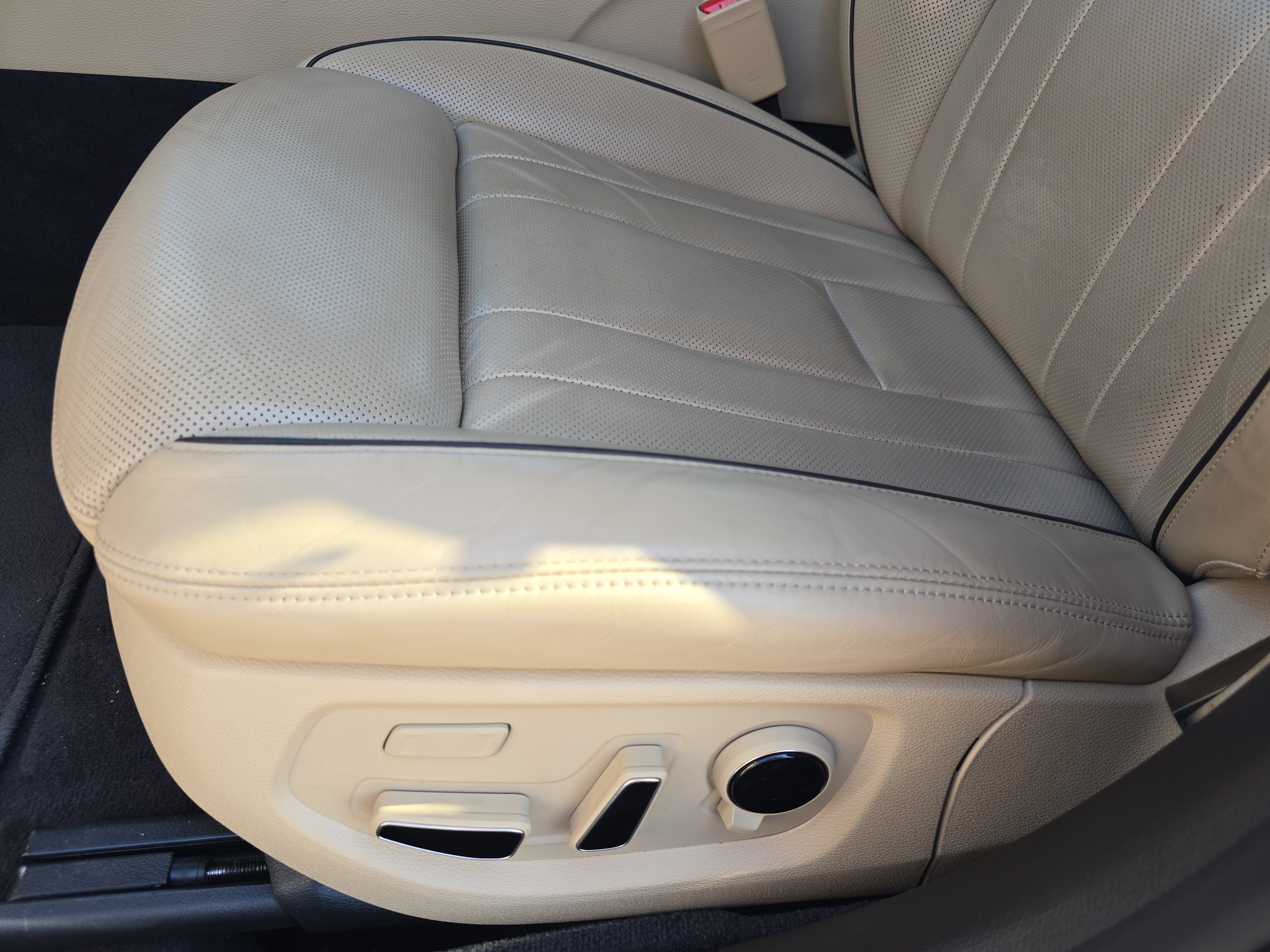 Used 2020 Genesis G80 5.0 Ultimate RWD image 30
