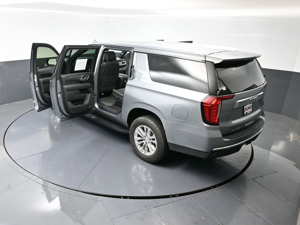 Used 2023 GMC Yukon XL SLT image 63