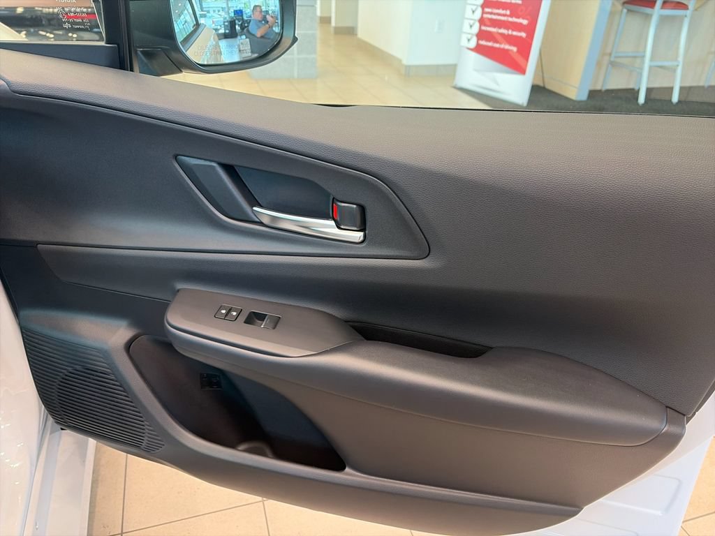 New 2026 Toyota Prius Plug-In Hybrid FWD image 18