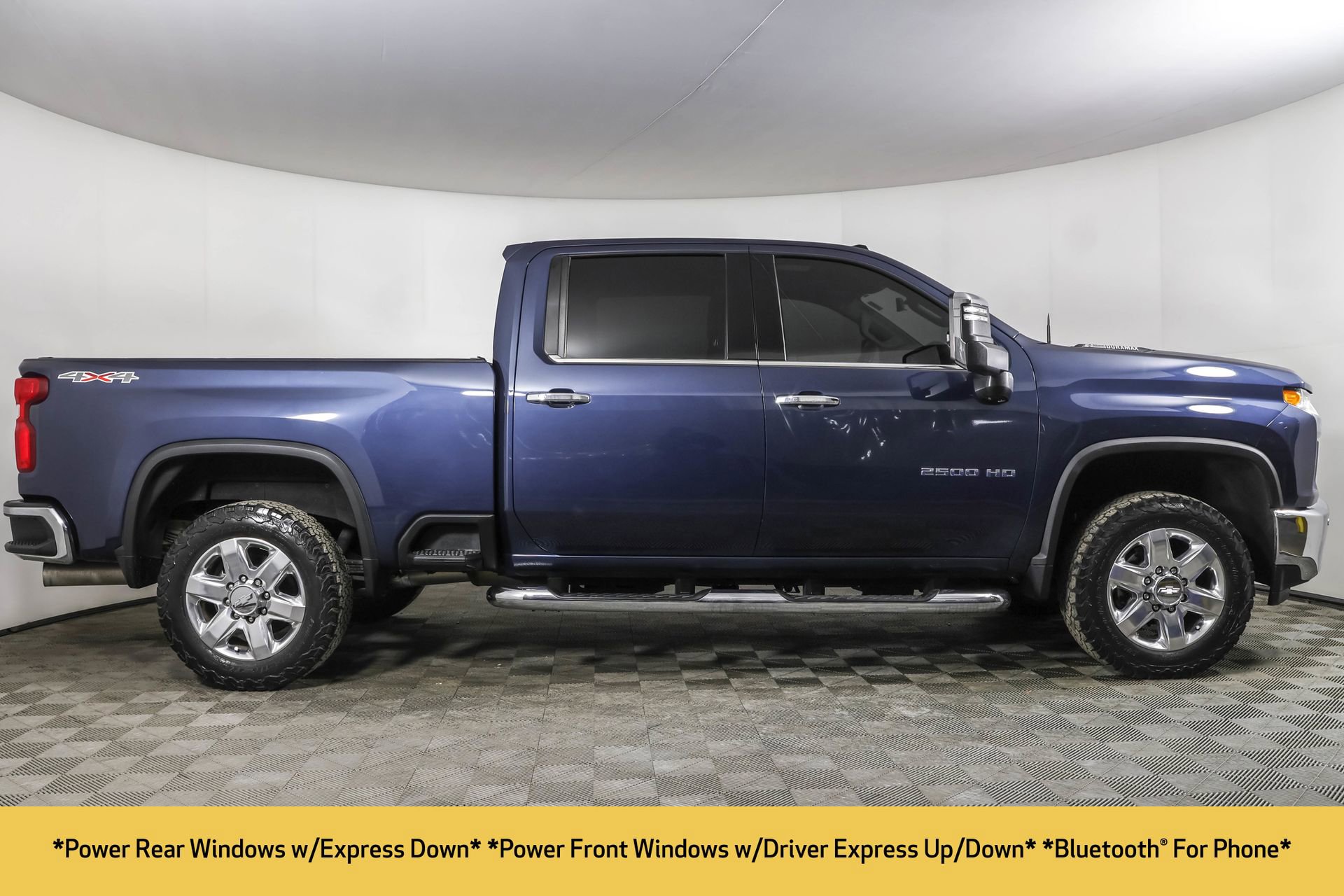 Used 2020 Chevrolet Silverado 2500 LTZ w/ LTZ Premium Package image 17