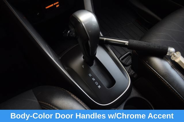 Used 2019 Chevrolet Trax LT w/ Sun & Sound Package AWD/4WD image 11