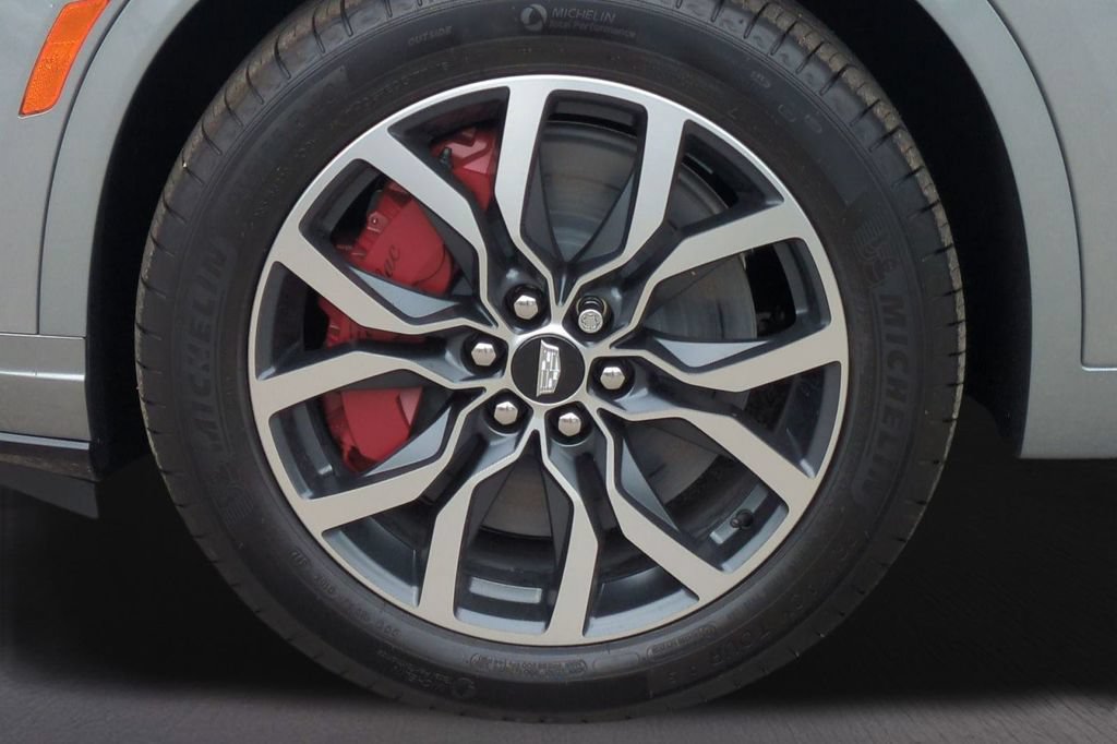 New 2025 Cadillac XT6 Sport AWD/4WD image 14