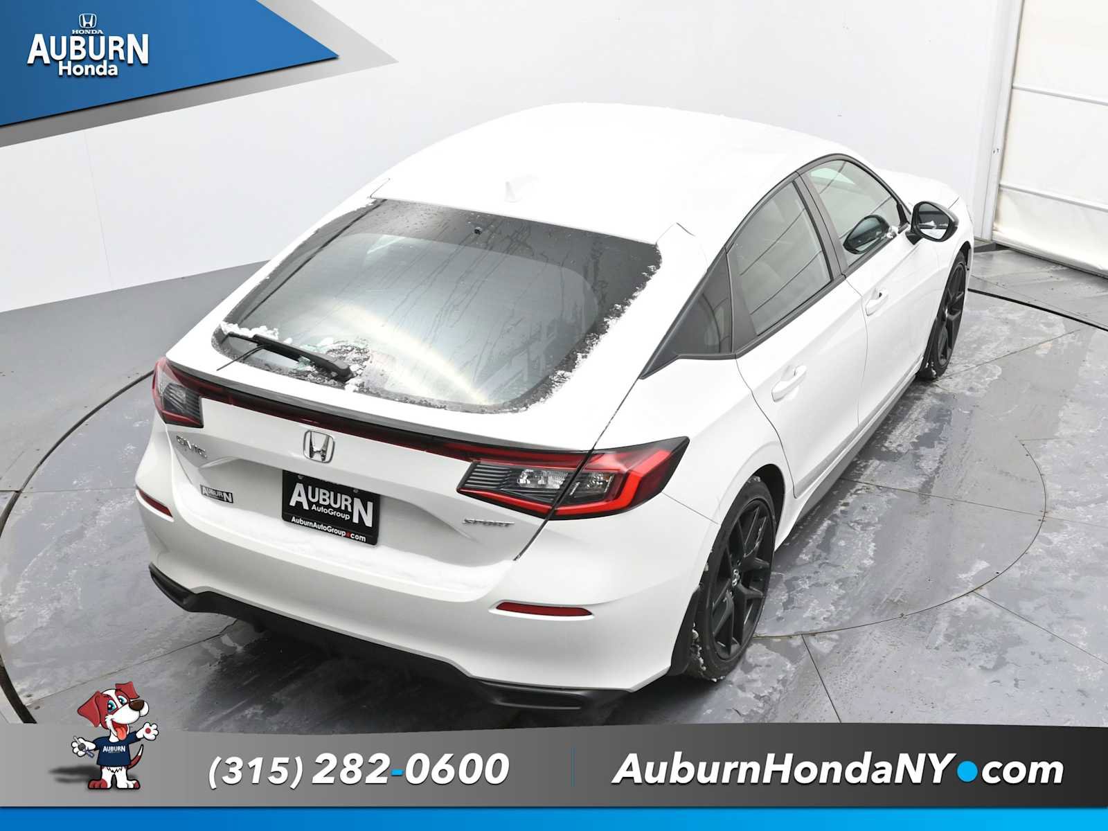 Used 2023 Honda Civic Sport image 28