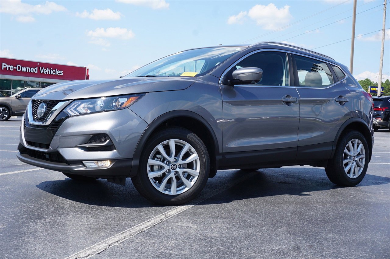 Used 2022 Nissan Rogue Sport SV w/ Technology Package