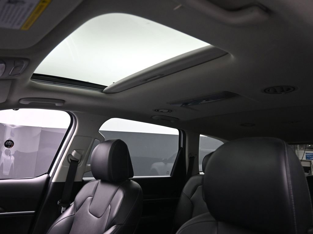 Used 2022 Kia Telluride S image 18