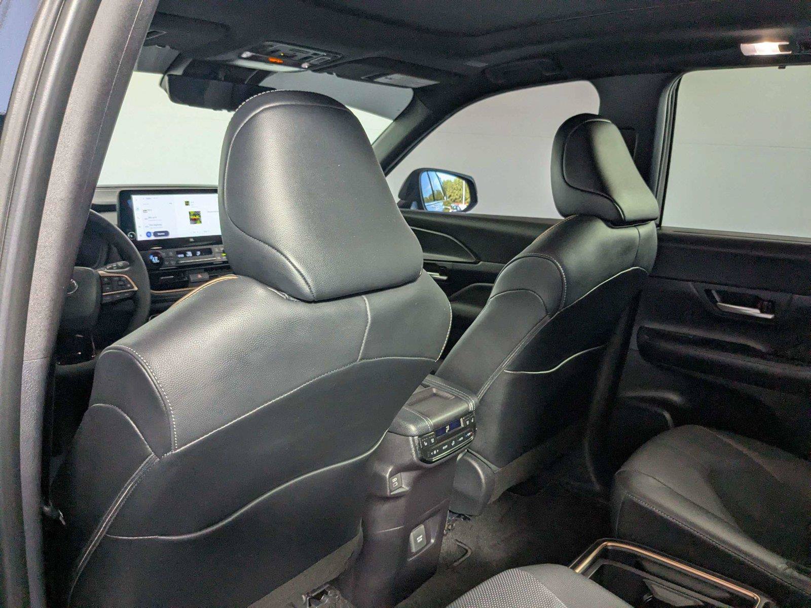 Certified 2026 Toyota Grand Highlander AWD Hybrid image 37