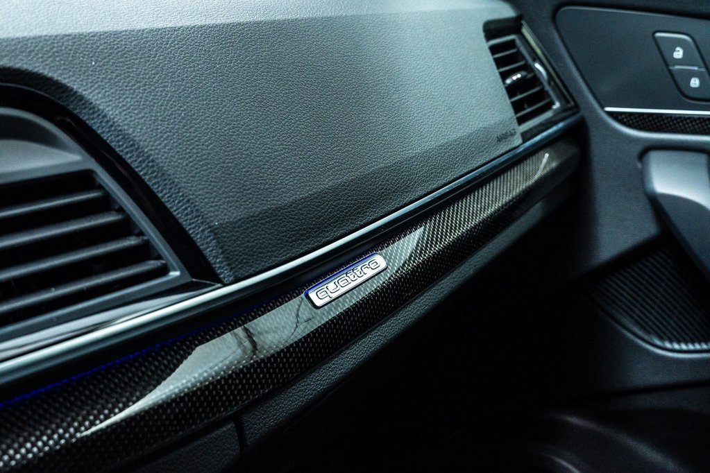 Used 2025 Audi SQ5 Premium Plus w/ Premium Plus Package image 20