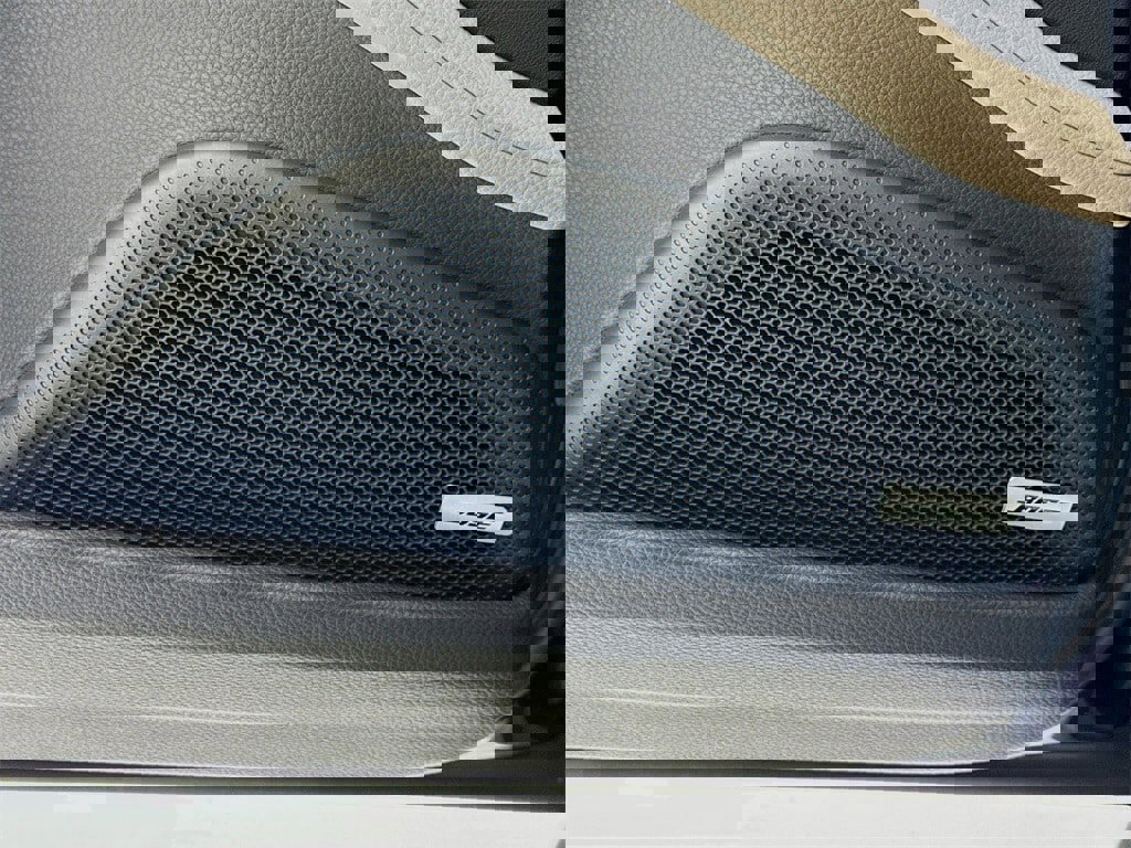 New 2026 Porsche Panamera 4 image 12