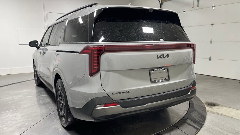 New 2026 Kia Carnival SX Prestige image 5