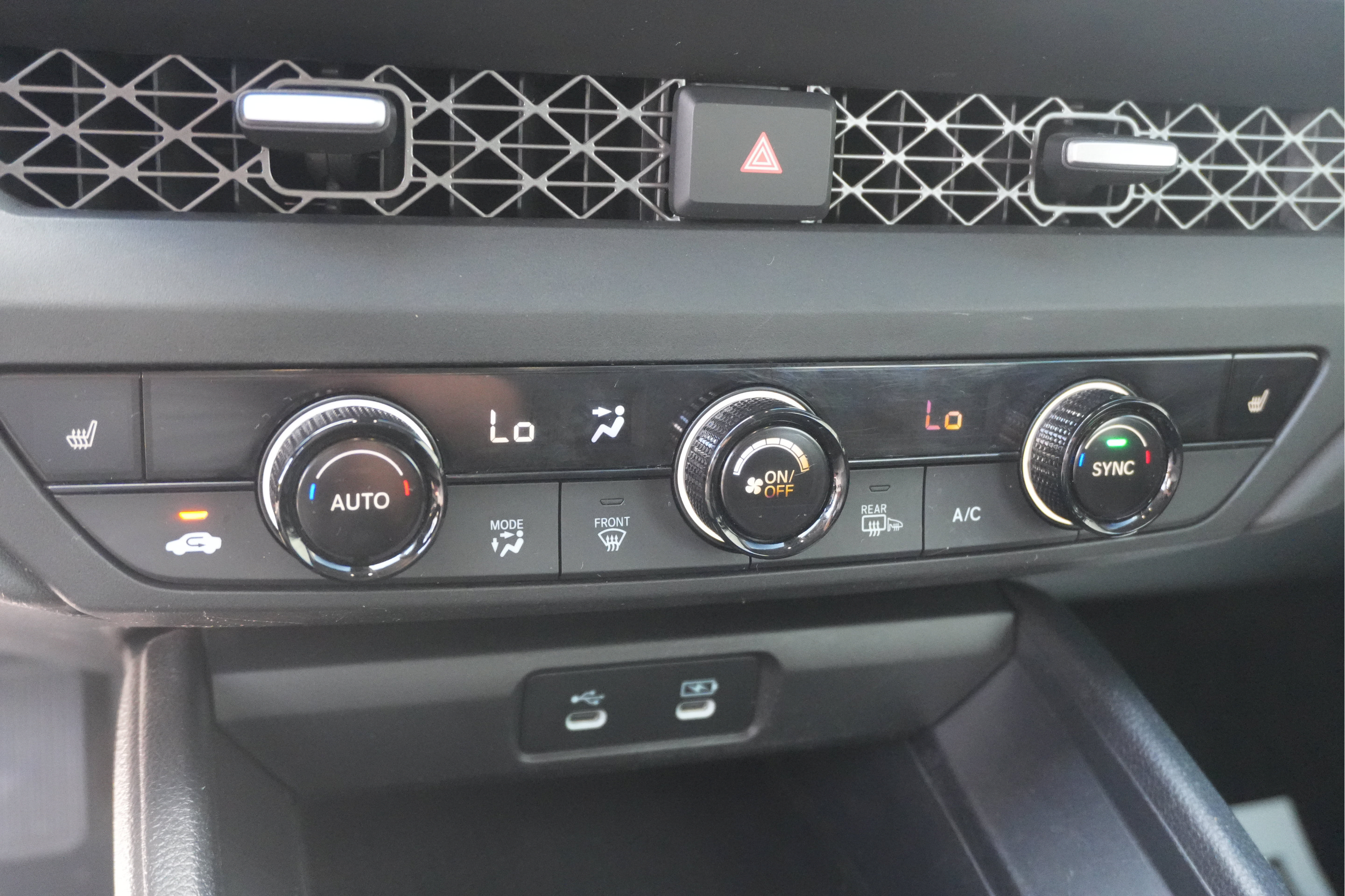 Used 2025 Honda Accord SE image 30