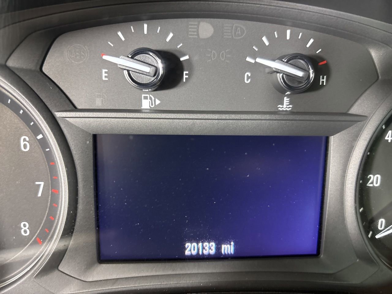 Used 2020 Buick Encore Preferred image 13