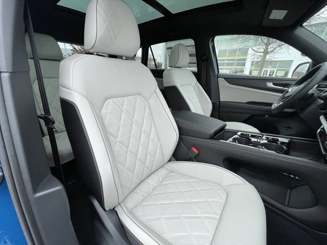 New 2025 Volkswagen Atlas Cross Sport SEL Premium R-Line image 27