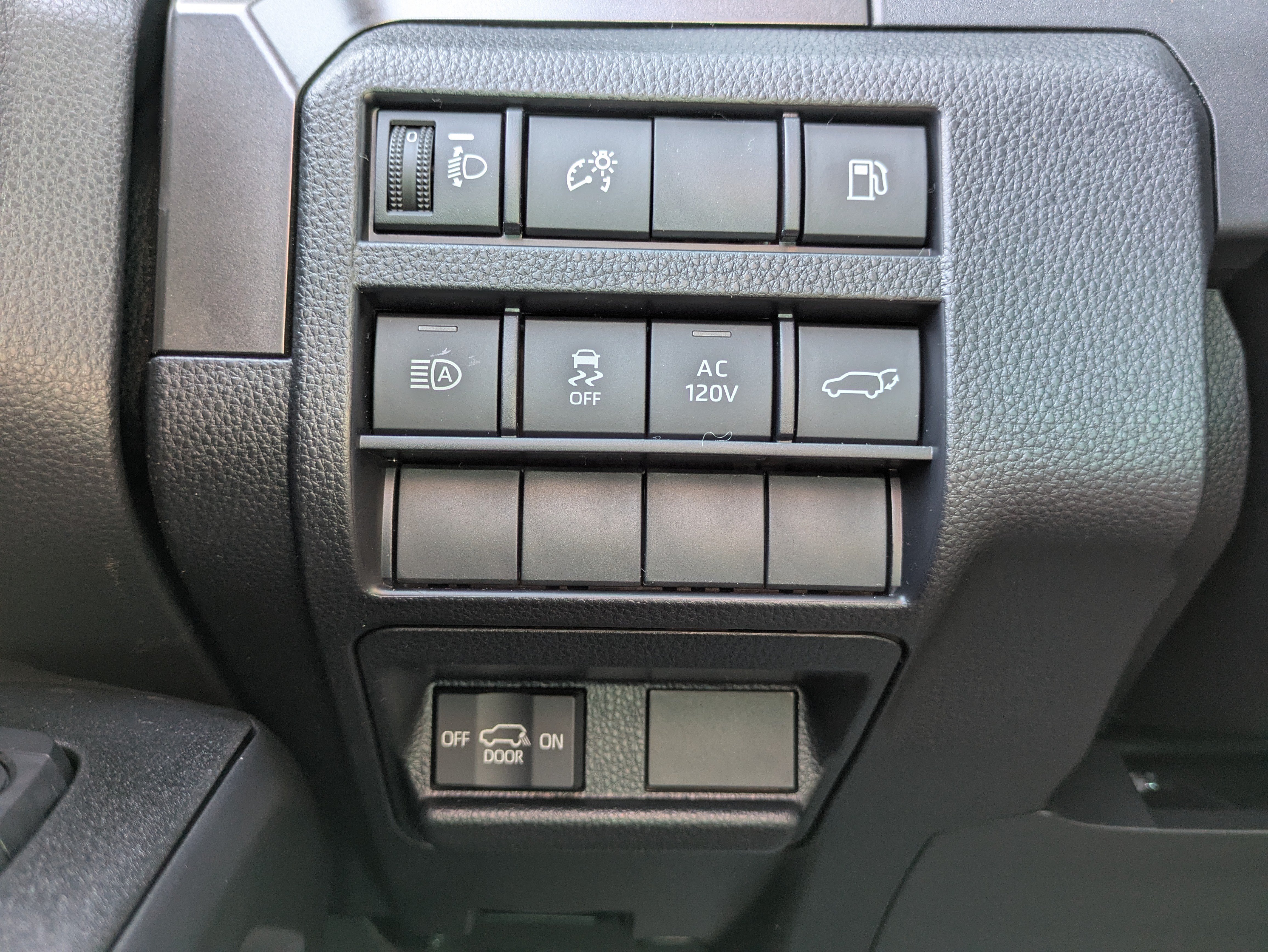 New 2026 Toyota 4Runner TRD Off-Road Premium AWD/4WD image 23