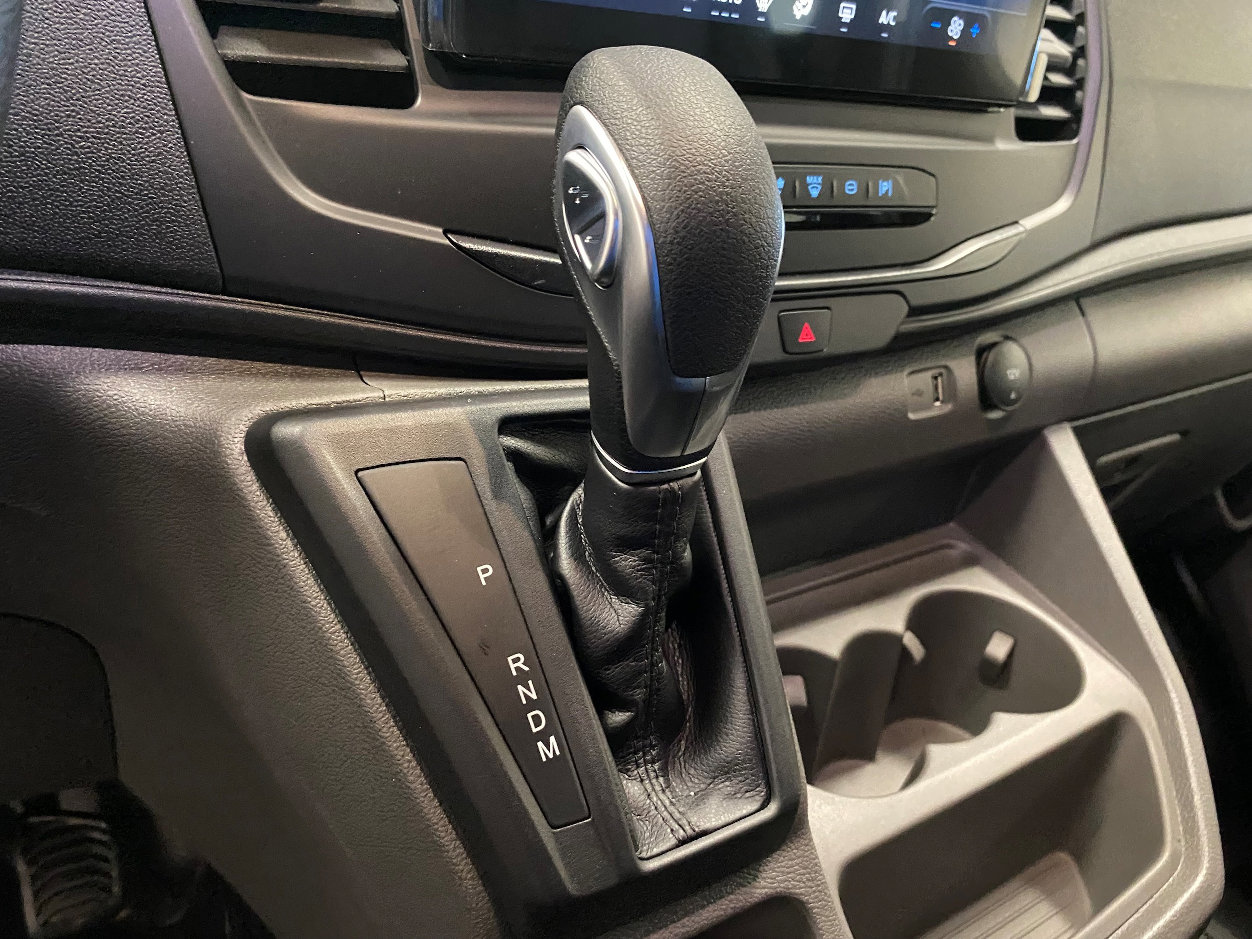 New 2026 Ford Transit 250 148 Medium Roof Extended AWD w/ Exterior Upgrade Package image 22