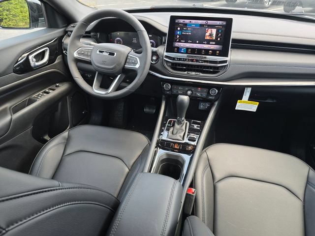 New 2026 Jeep Compass Limited w/ Sun, Sound & Navigation Group AWD/4WD image 34