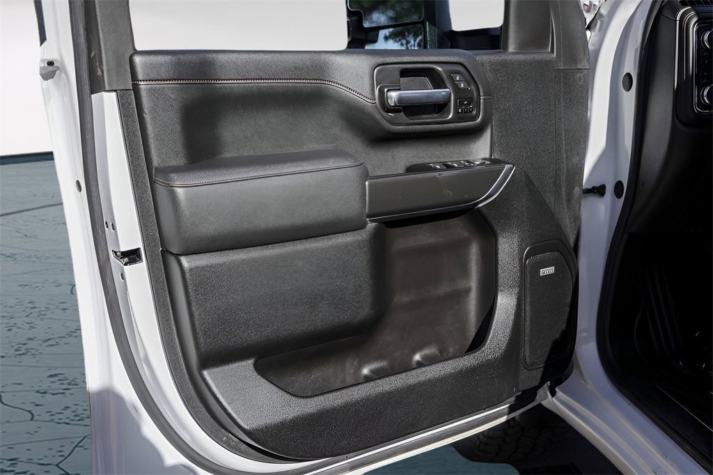 Used 2023 GMC Sierra 2500 AT4 w/ AT4 Premium Plus Package image 28