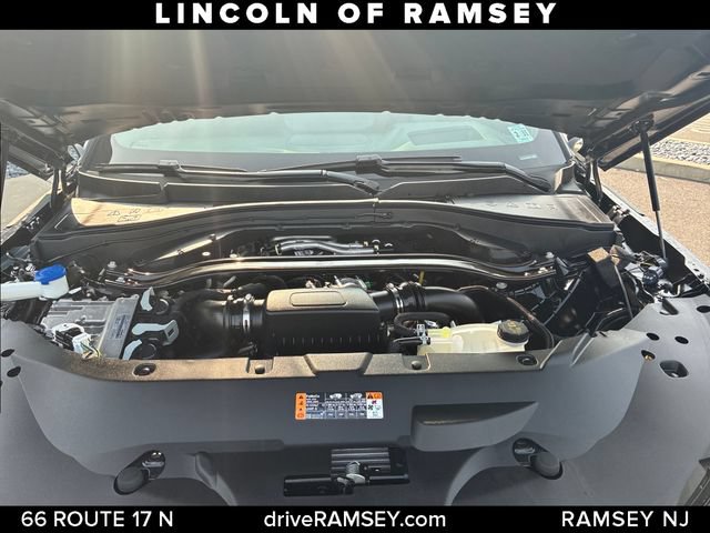 Used 2026 Lincoln Aviator Reserve AWD/4WD image 31