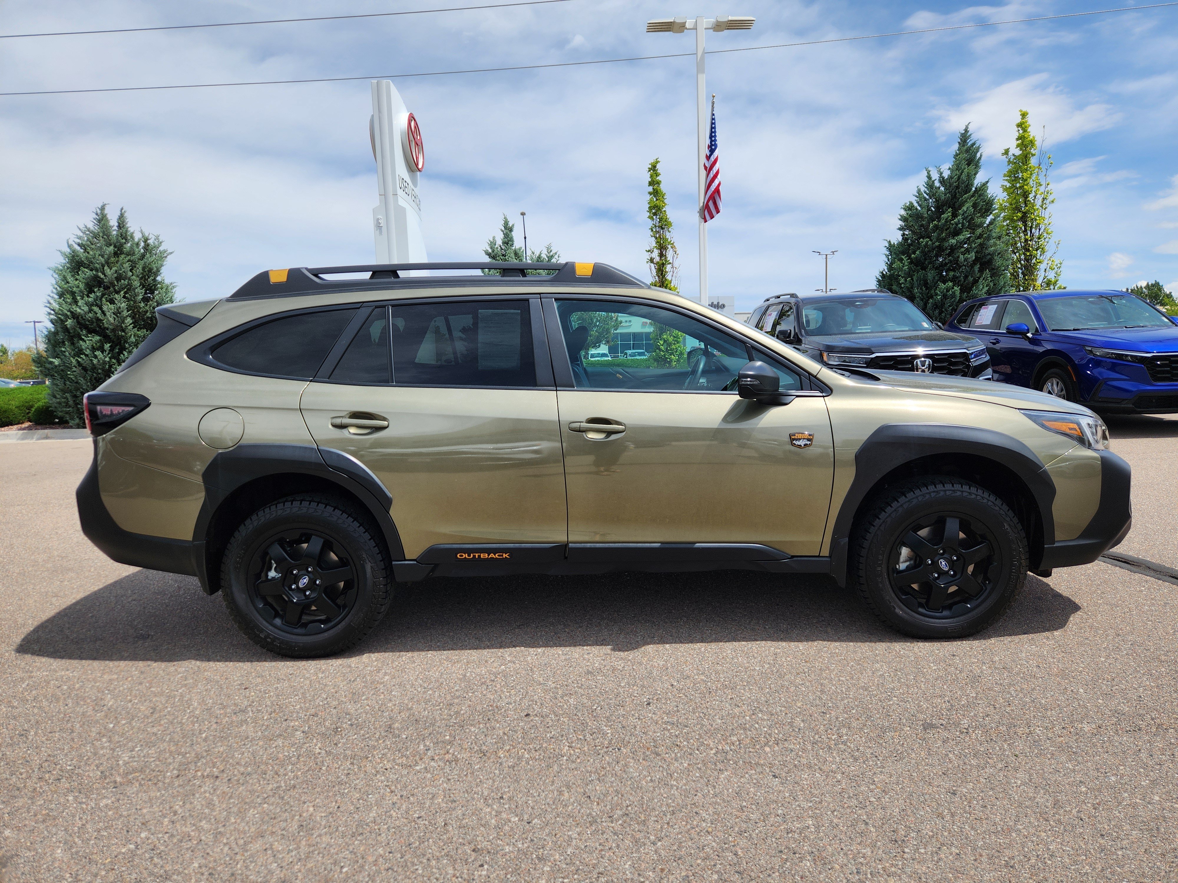Used 2025 Subaru Outback Wilderness w/ Wilderness Package AWD/4WD image 2
