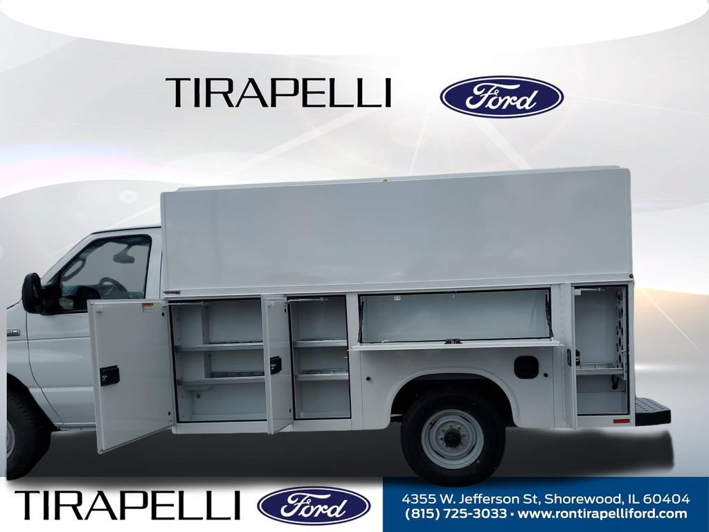 New 2026 Ford E-350 and Econoline 350 Super Duty w/ Power Equipment Group RWD image 10
