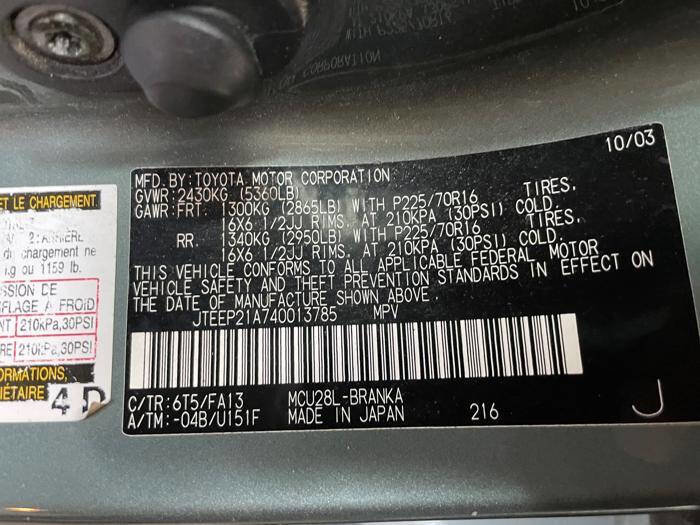 Used 2004 Toyota Highlander 4WD V6 image 39