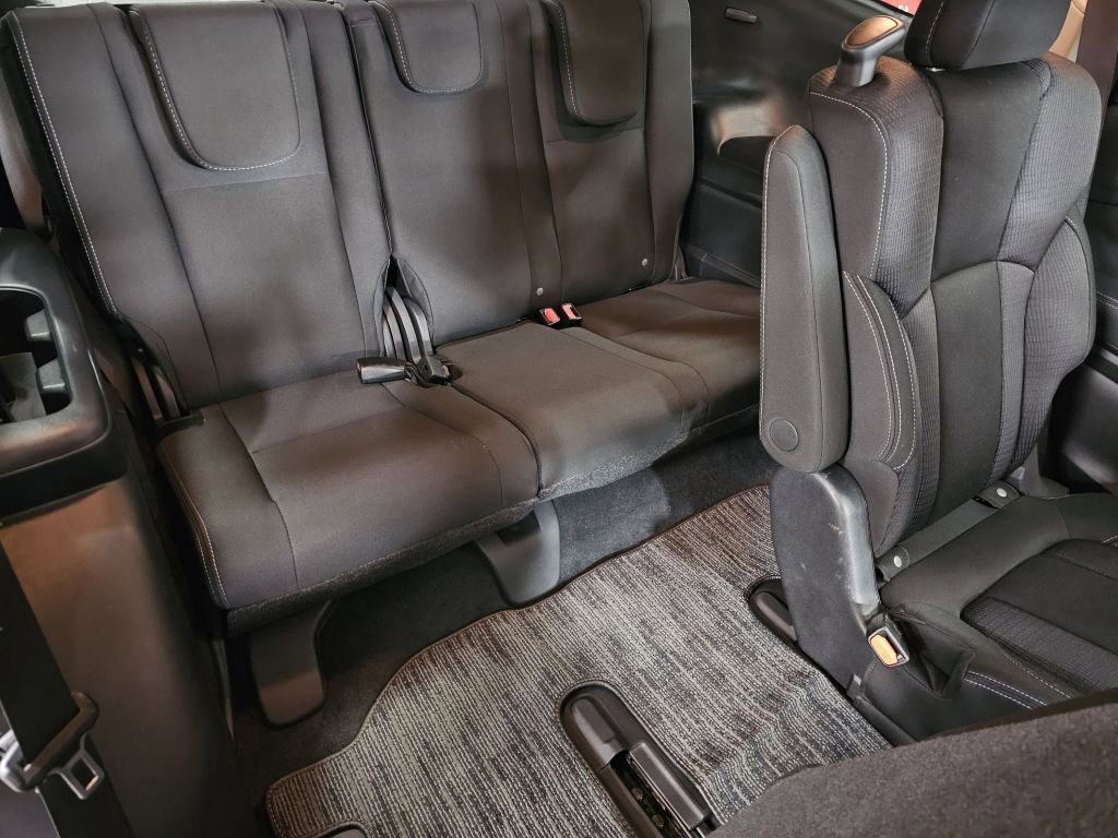 Used 2024 Subaru Ascent Premium w/ Convenience Package image 13