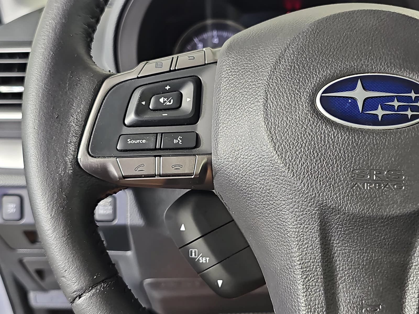 Used 2016 Subaru Forester 2.5i Limited AWD/4WD image 17