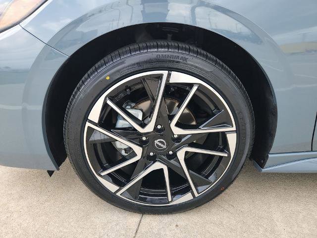 Certified 2024 Nissan Sentra SR image 29