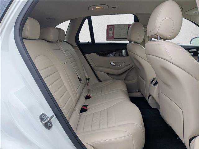 Used 2020 Mercedes-Benz GLC 300 w/ Parking Assistance Package image 19