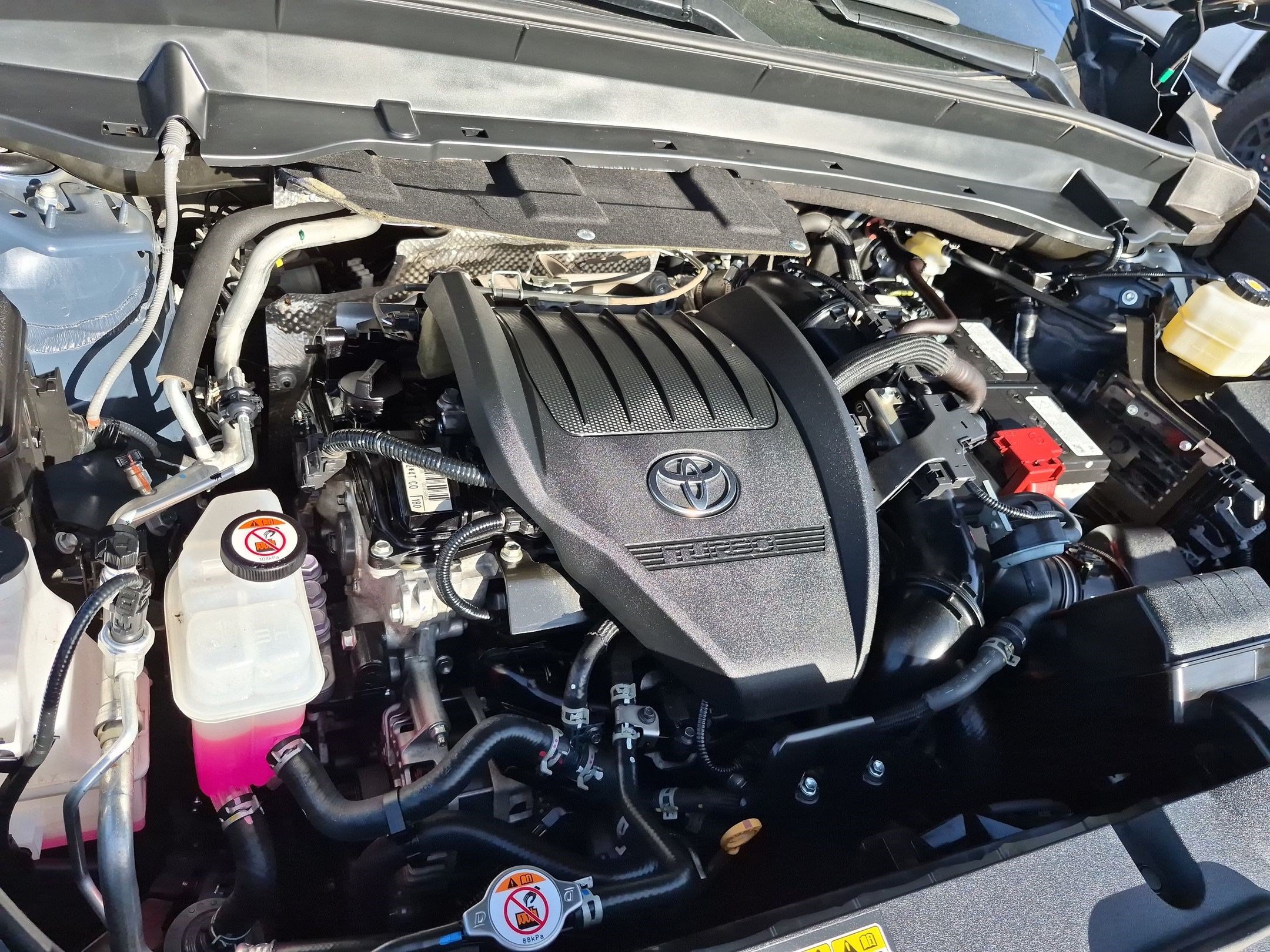Used 2025 Toyota Grand Highlander AWD image 34