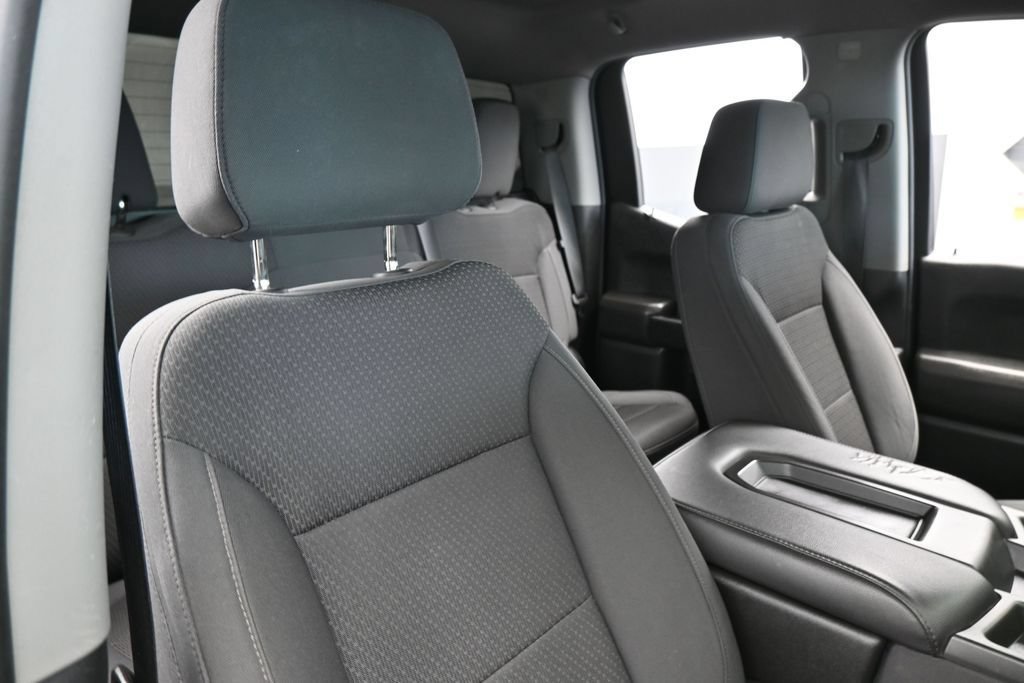 Used 2020 Chevrolet Silverado 1500 Custom Trail Boss w/ Custom Convenience Package AWD/4WD image 37