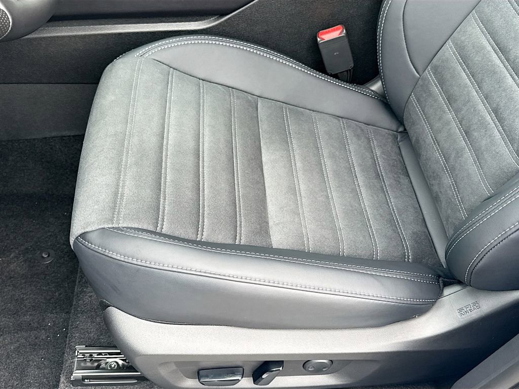 New 2026 Mitsubishi Outlander AWD image 20