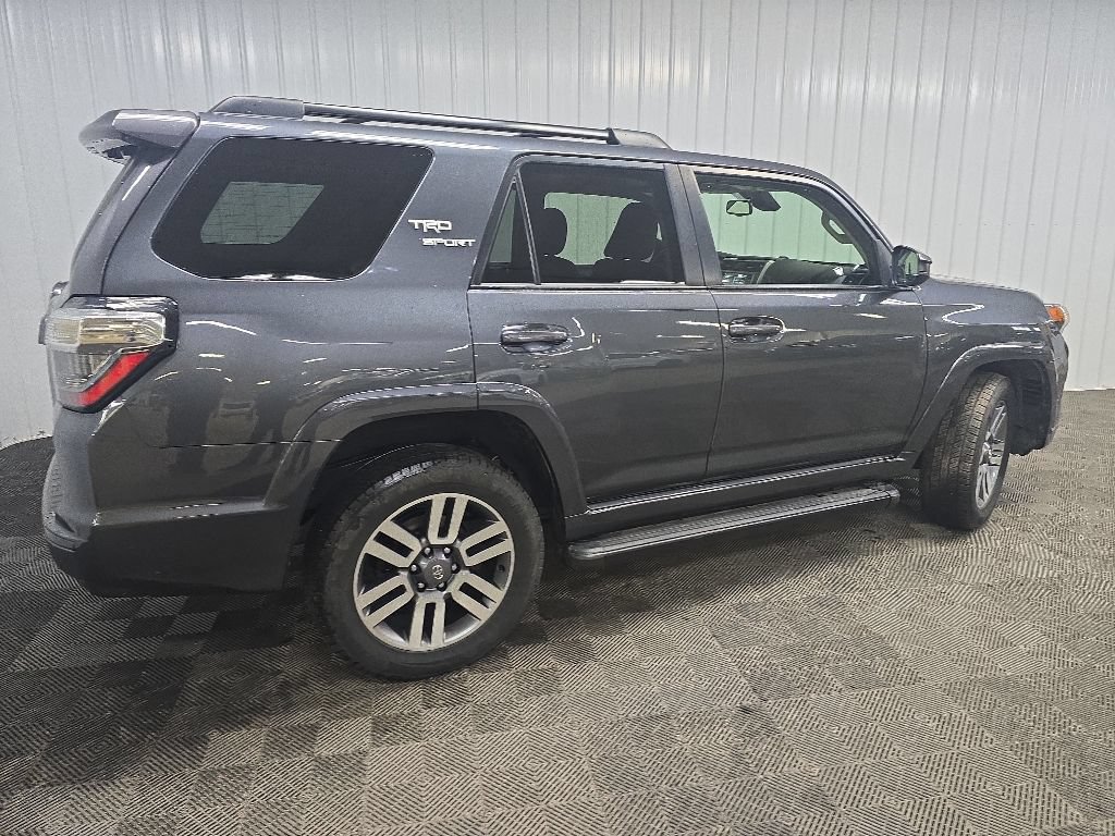 Used 2023 Toyota 4Runner TRD Sport AWD/4WD image 3