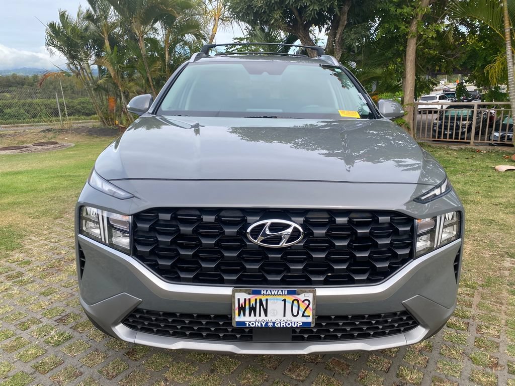 Used 2023 Hyundai Santa Fe SEL FWD image 2