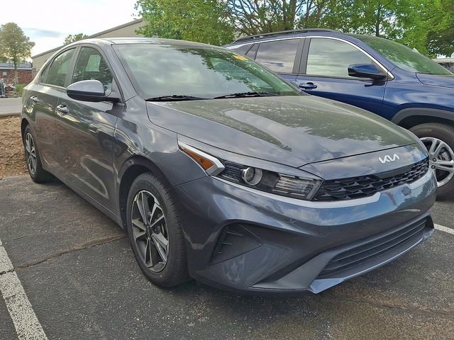 Used 2024 Kia Forte LXS image 3