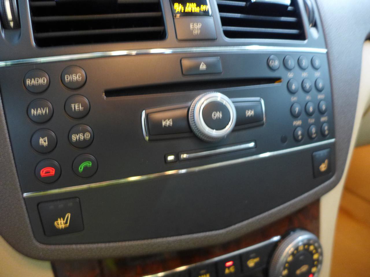 Used 2009 Mercedes-Benz C 300 4MATIC Sedan image 31