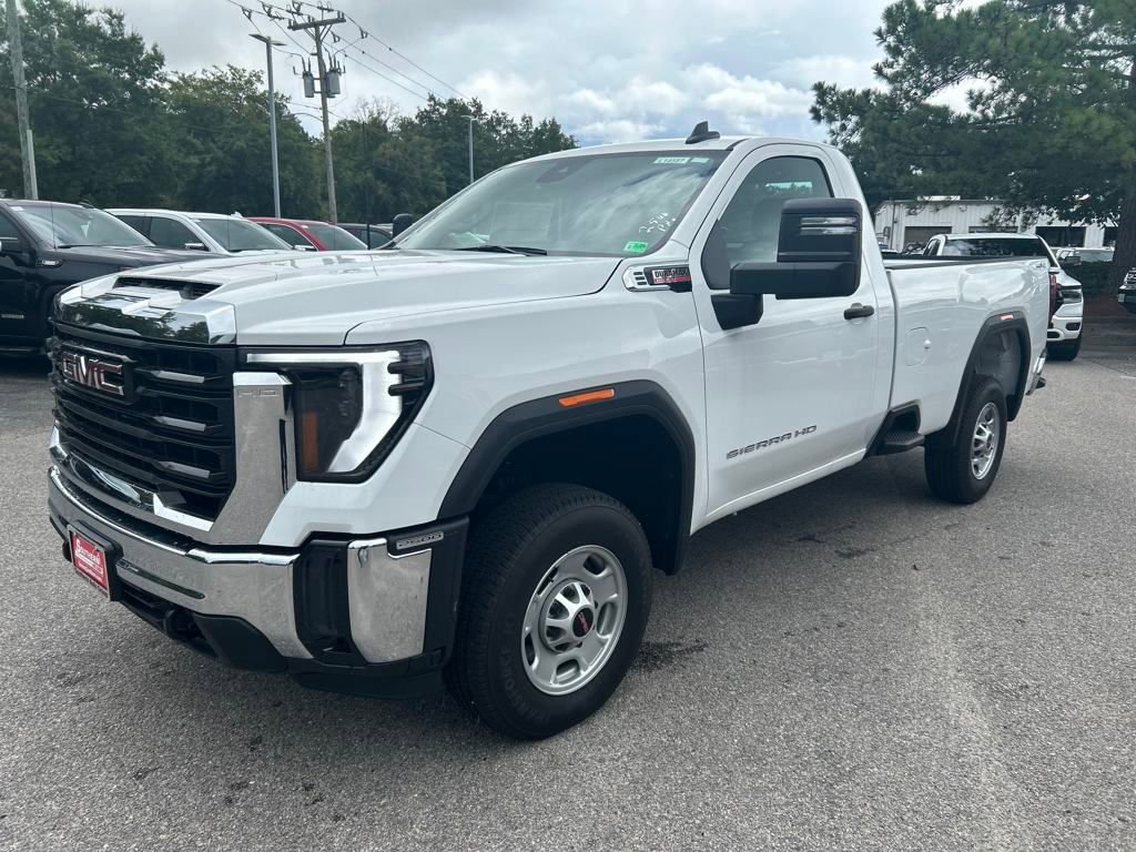 New 2025 GMC Sierra 2500 Pro image 2