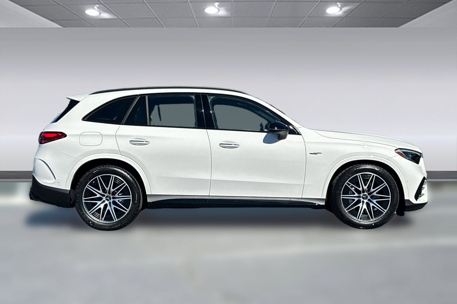 Used 2025 Mercedes-Benz GLC 43 AMG 4MATIC image 7