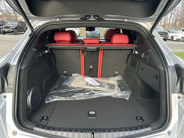 New 2026 Alfa Romeo Stelvio Sprint image 17