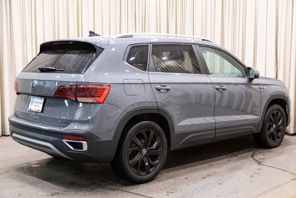 Used 2023 Volkswagen Taos SE w/ Black Wheel Package AWD/4WD image 6