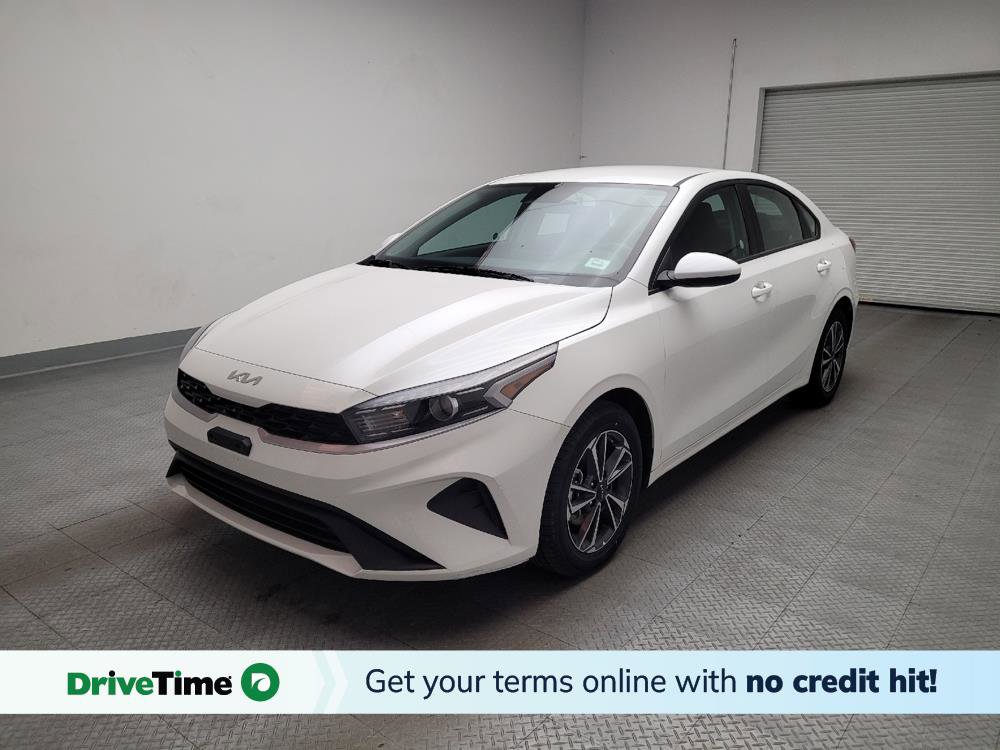 Used 2024 Kia Forte LXS image 1